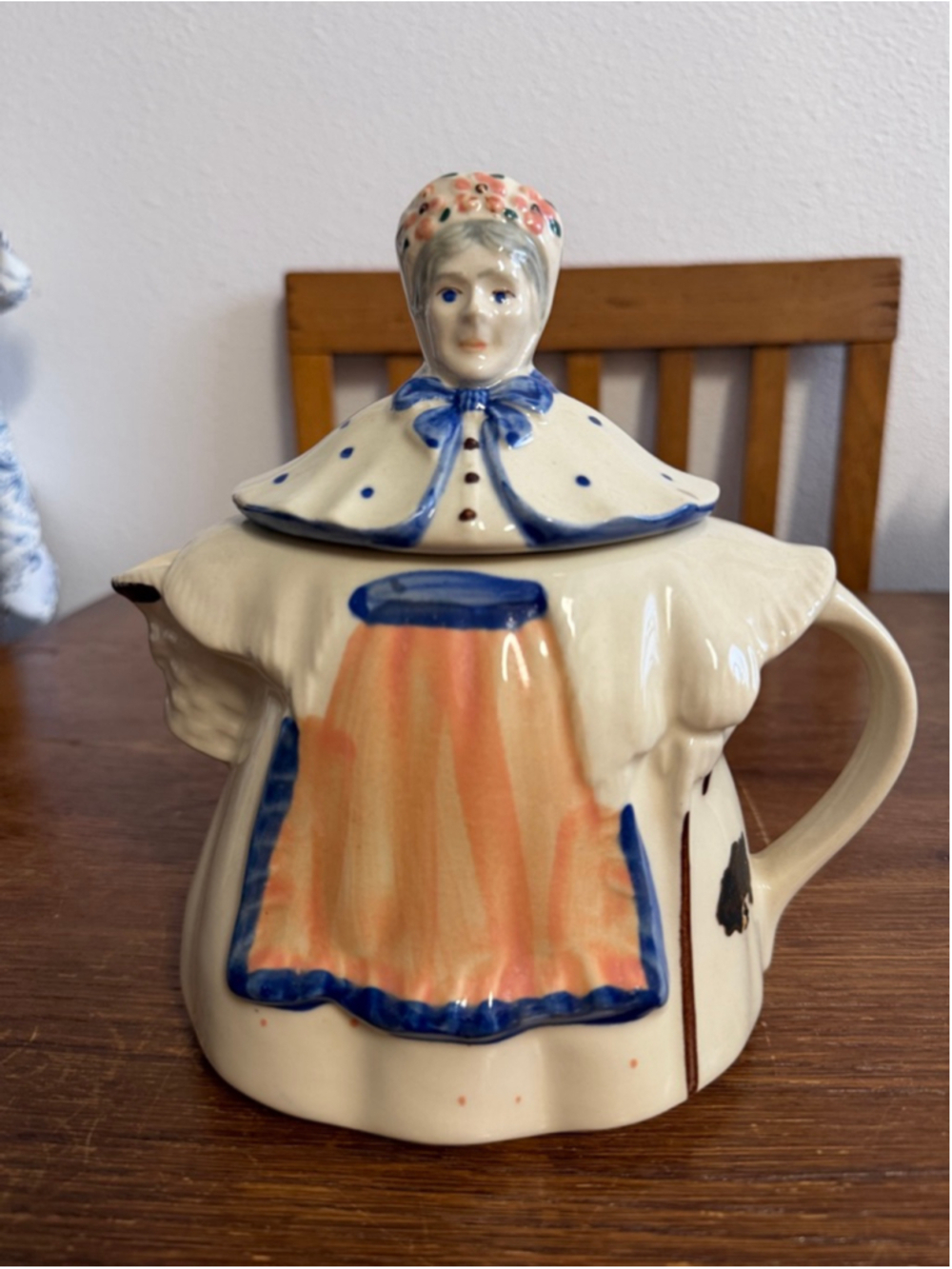 Vintage Granny Ann Figural Teapot Patented USA Ceramic Lady Teapot w Lid Farmhou